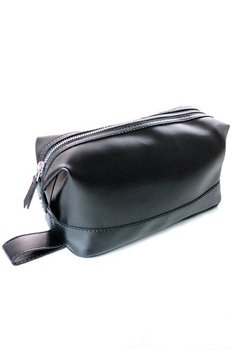 Vegan Leather Washbag Black by Will's London