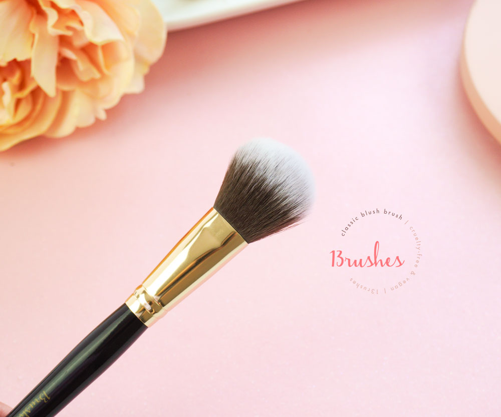 Classic Blush Brush - 13rushes Review