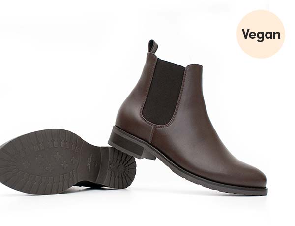 Luxe Smart Vegan Chelsea Boots