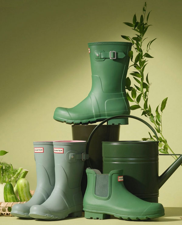 Best Vegan Waterproof Boots To Stay Dry and Compassionate